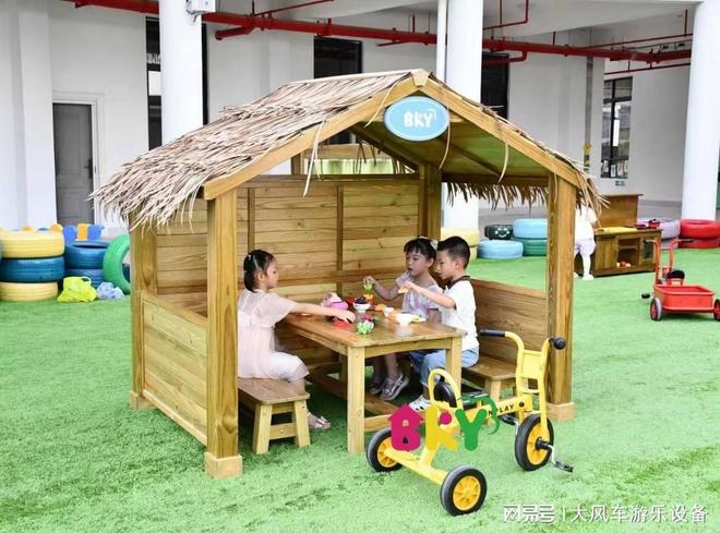 想象力的滑滑梯游戏澳门新葡京激发孩子(图1)