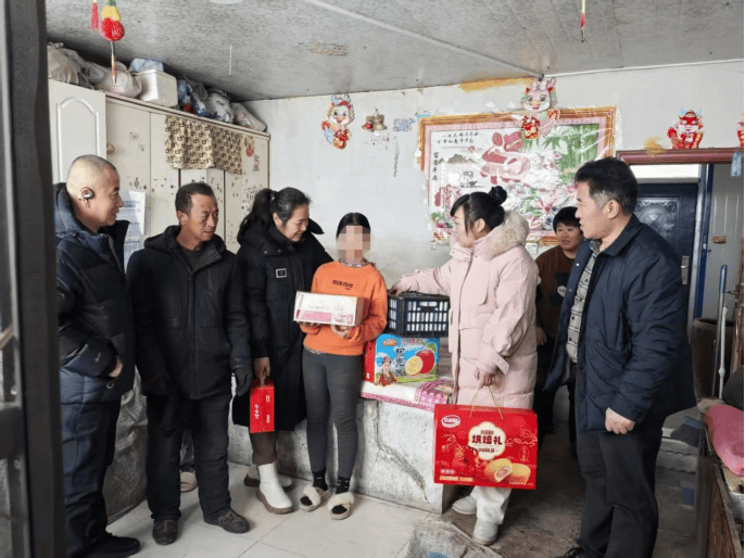 —全市民政系统未成年人关爱保护系列活动纪实新葡京娱乐情暖童心护成长 民政温情伴新春—(图4)